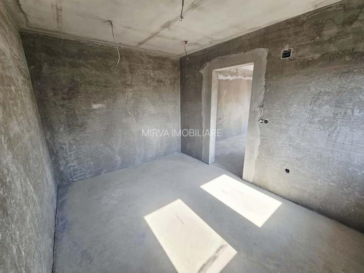 Vilă luminoasă, 4 camere, cu teren generos – Com. Plopu - 42