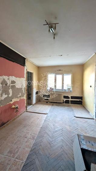 Apartament 2 camere 80 mp-etaj 1-balcon-terasa-Zona Centrala - 3