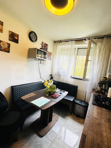 Apartament de vanzare, 2 camere, etaj 1, Tractorul - 3