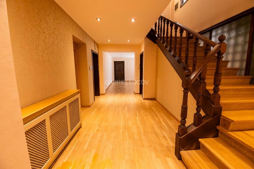 VILA P+2 CU PISCINA, 22 CAMERE SI CONSUM ZERO, BANEASA - ROMATSA - 3