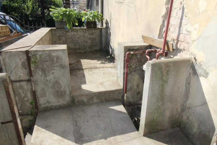 Bijuterie retro. Casa singur curte, Bd. Marasesti sector 4 cu teren in proprieta - 6