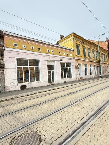Inchiriez spatiu comercial P-ta Traian - 2
