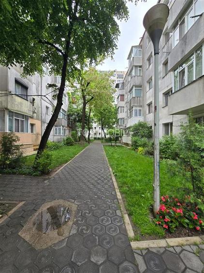 Etaj 2 - Dacia Bicaz, apartament 3 camere, mobilat, liber - 8