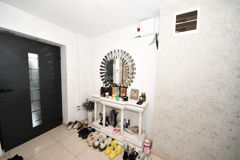 De vanzare – In exclusivitate, Vila in Brates Lake - 16