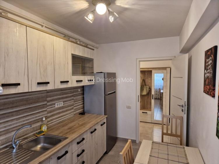 Inchiriez Apartament 2 camere Militari - 3