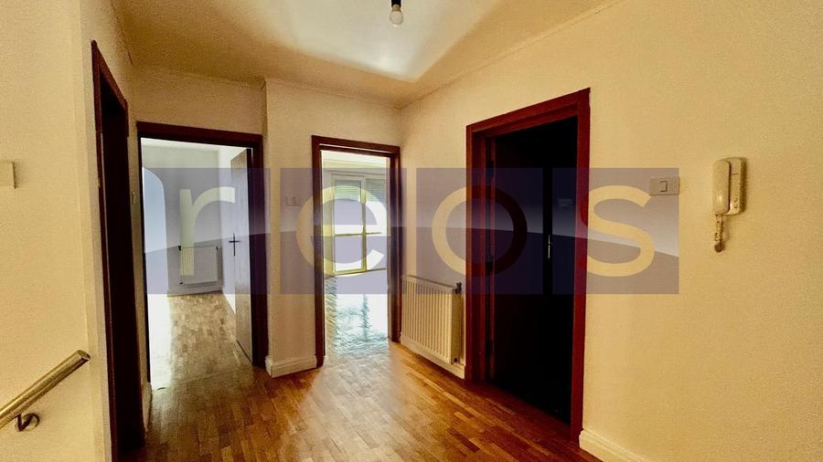 VANZARE VILA | 5 CAMERE | CURTE SUPERBA | ZONA FUNDENI - 14