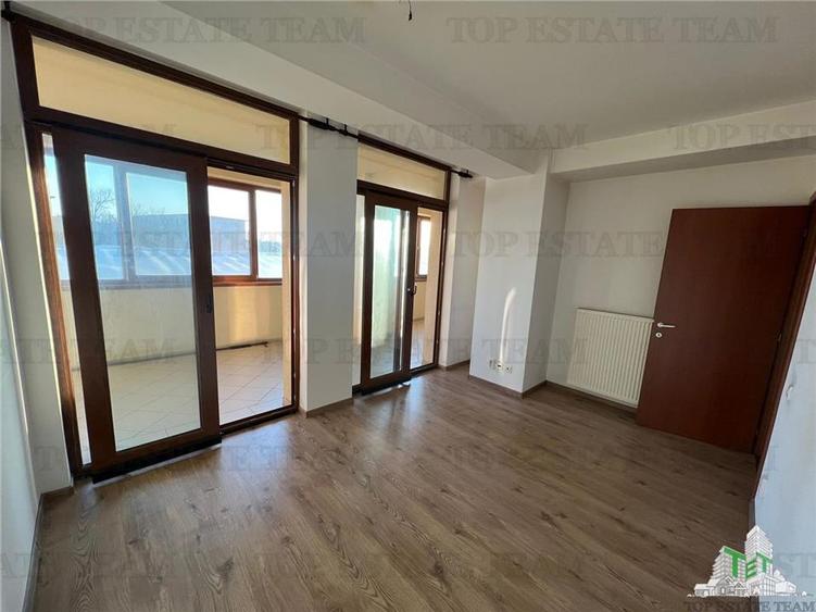 Apartament 3 camere - central - vanzare - Braila
