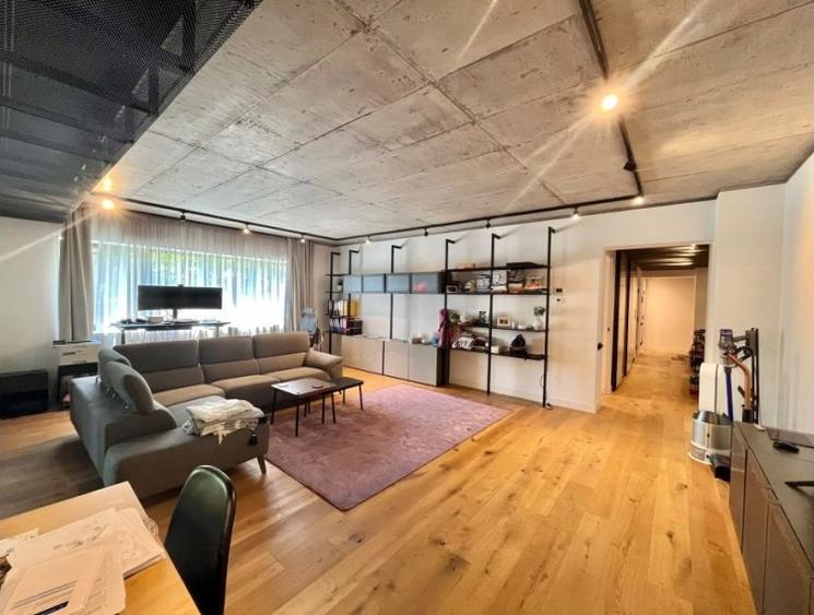 Apartament 4 camere