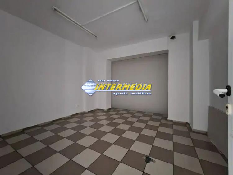 Vanzare Spatiu comercial 140 mp patrati in Cetate Bulevard cu vad foarte bun - 5