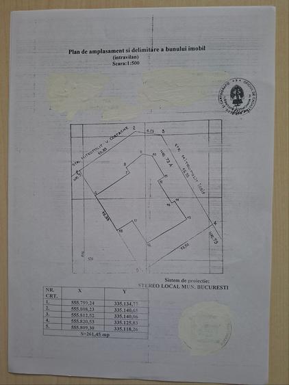 Vanzare apartament 3 camere - in casa construita in 1945