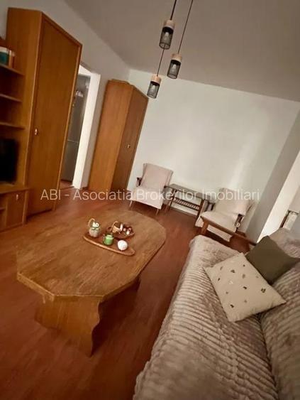 INCHIRIERE - Apartament 2 camere langa METROU Raul Doamnei - 2