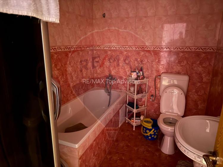 VANZARE Apartament cu 3 camere in zona Voluntari - 25