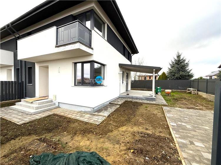 Duplex 4 cam, Coso Garaj , 2 min de centru Miroslava - 3