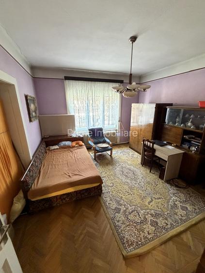 Casă individuală renovabilă | 3 camere | 849 mp teren | Sebeș - 13