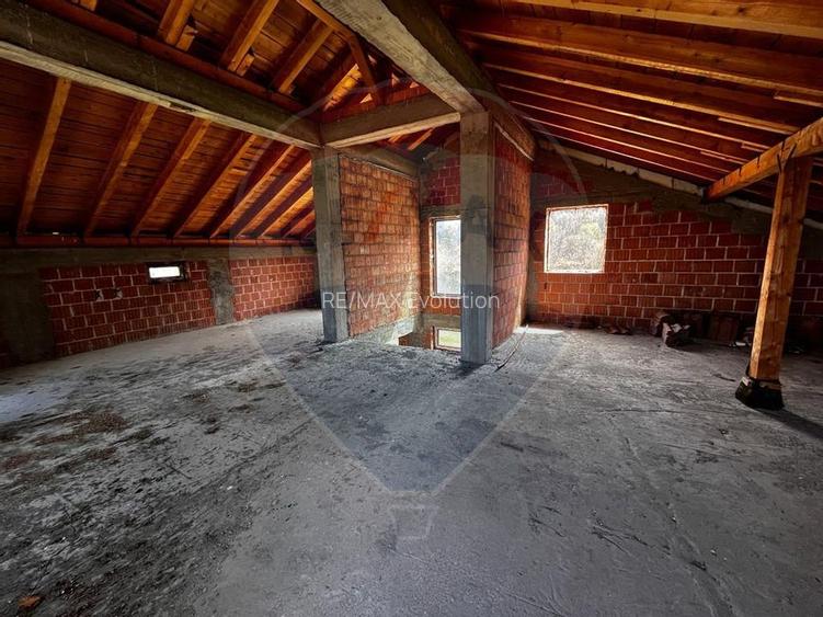 Oportunitate rara pentru dezvoltare turistica la poalele Fagarasului - 5