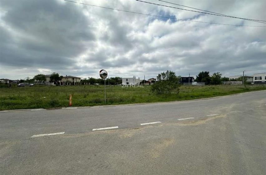 Teren de vanzare in Otopeni - proiect la cheie! - 2