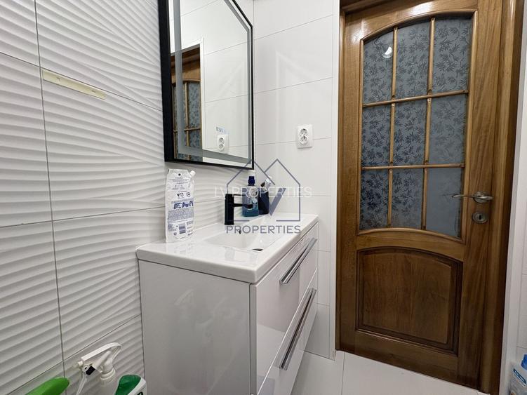 VANZARE 3 CAMERE | ZONA PIATA VICTORIE | BLV. N. TITULESCU - 9