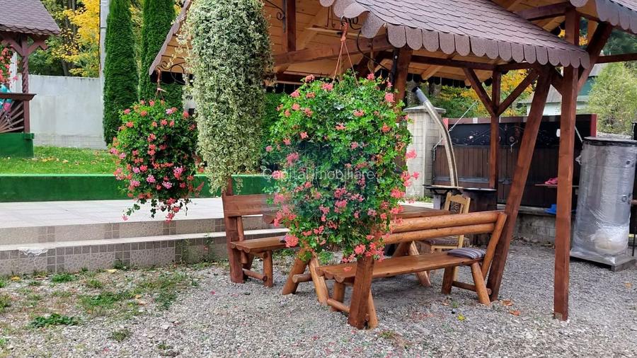 Complex turistic de vânzare, chiar în centrul stațiunii Durău. - 22