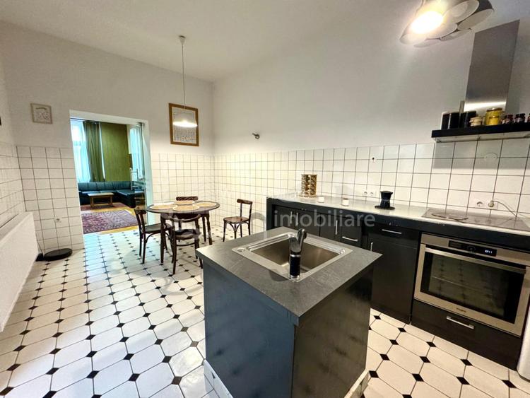 Apartament cu 2 camere 71mp la cheie | Etaj 1 | 2 Parcari | Centru - 10