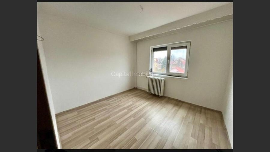 Apartament 3 camere semidecomandat , Zona Cascada - 10
