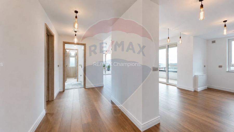 Penthouse Coresi | Vedere Tâmpa | 101mp utili+168mp terasă | 2 parcări - 12