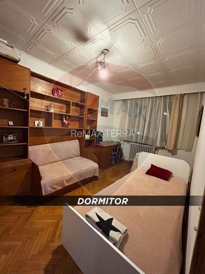 DE VANZARE: Apartament cu 2 camere în zona Independentei - 7