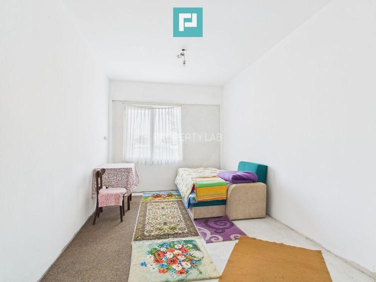 Casă P+E+M în zona Mehala pe arteră principală - 2