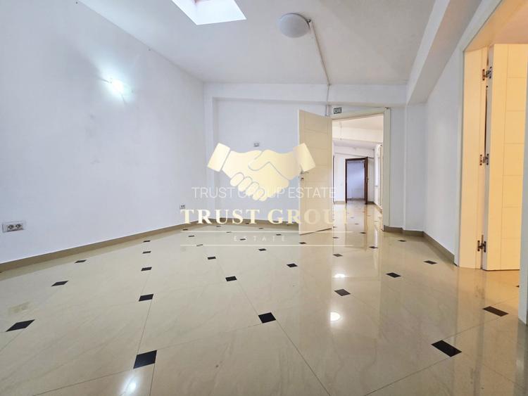  5 camere langa piata  Domenii Vila eleganta - 12