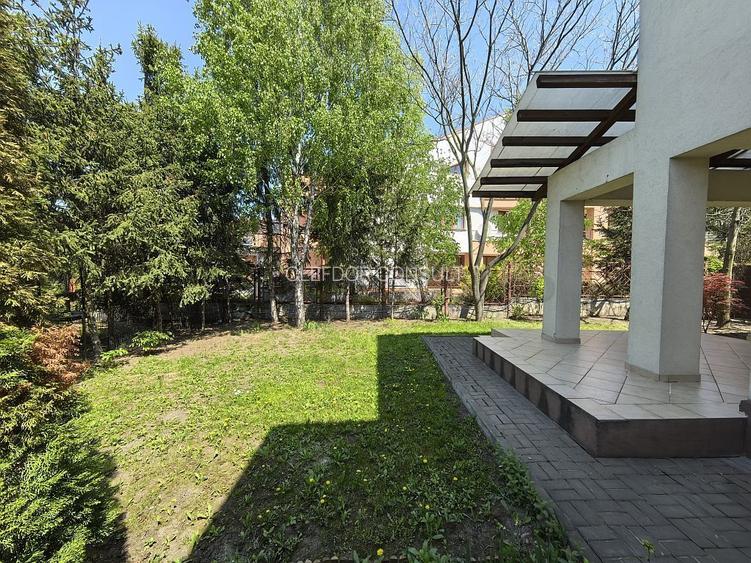 Vila RENOVATA in apropiere de American School - 27