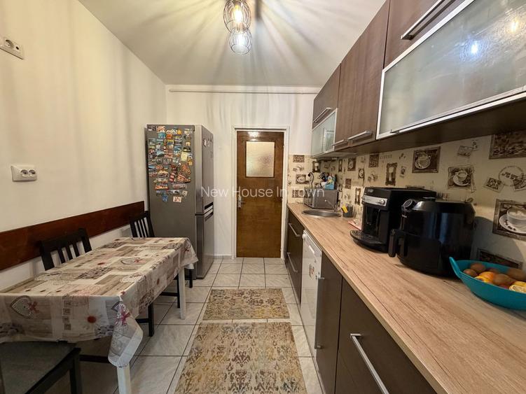 Apartament 3 camere | Zona Racadau | Etaj 1 - 6