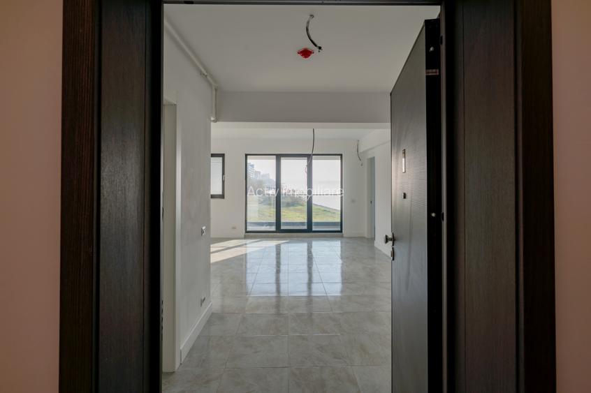 2 camere Mamaia | Private Lake- bloc 2025| Vedere frontală la lac, la 5 m de apa - 8