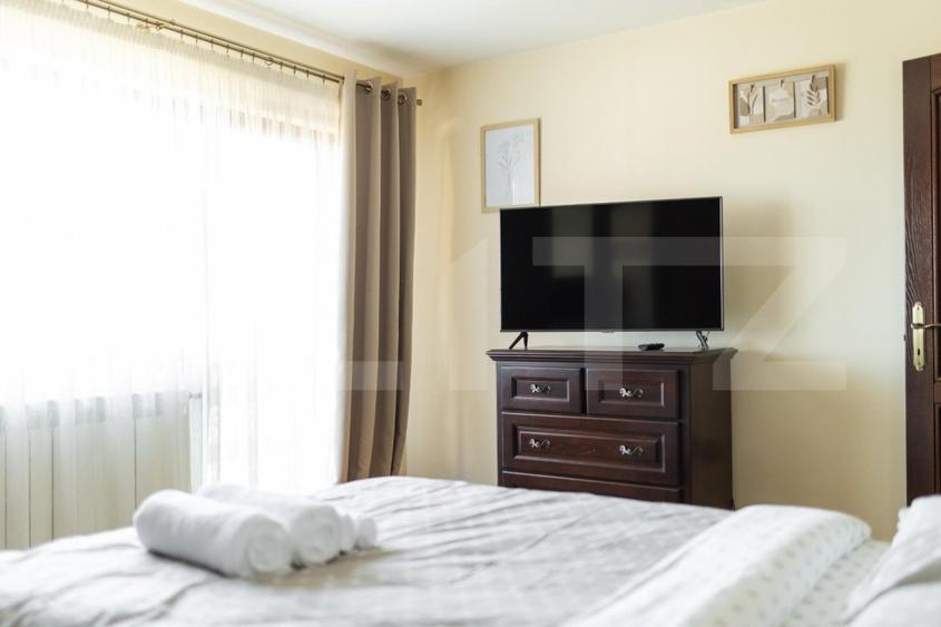 Casă de vanzare, cu 6 camere, 379 mp, zona Oarda de Sus