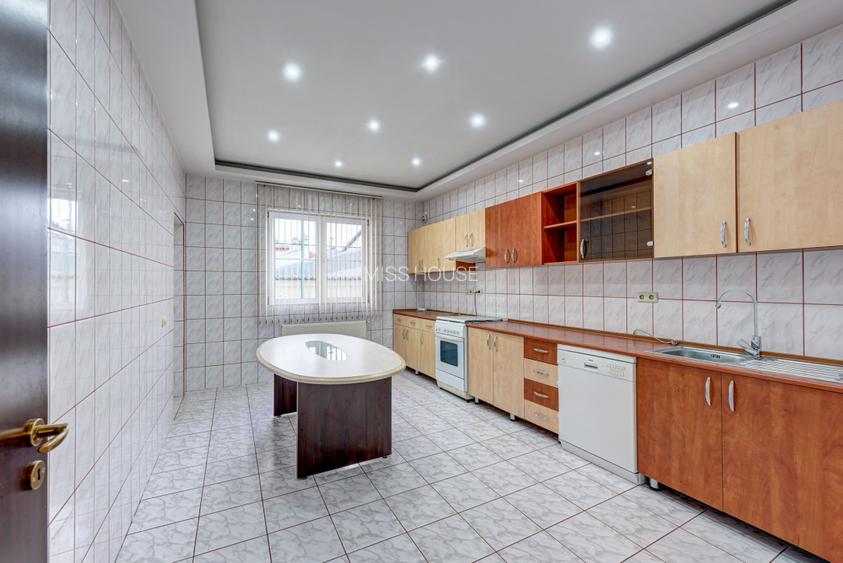 Casă S+P+E+M, 5 dormitoare, mansardă 85 mp, garaj – zona Brâncoveanu - 5