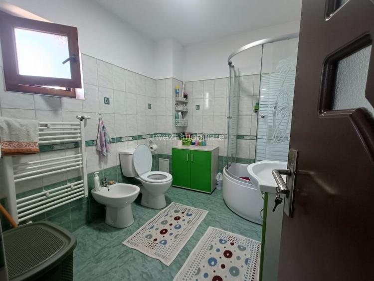 CASA INDIVIDUALA , ZONA TOMESTI, 5 CAMERE - 6