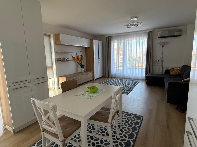 Apartament modern cu 2 camere de închiriat – Bloc nou