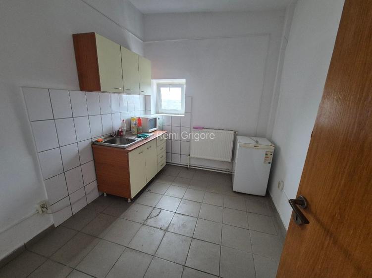 Spatiu birouri Republica Hala Laminor 100 plus 100mp  - 2