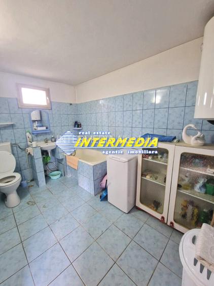 OKAZIE ! Casa cu Magazie 99 mp. Teren 570 mp. Alba Zona Arex toate utilitatile - 8