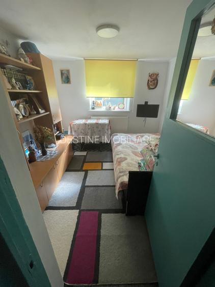 Casa cu 3 camere, garaj si curte spatioasa – zona Giulesti  - 7