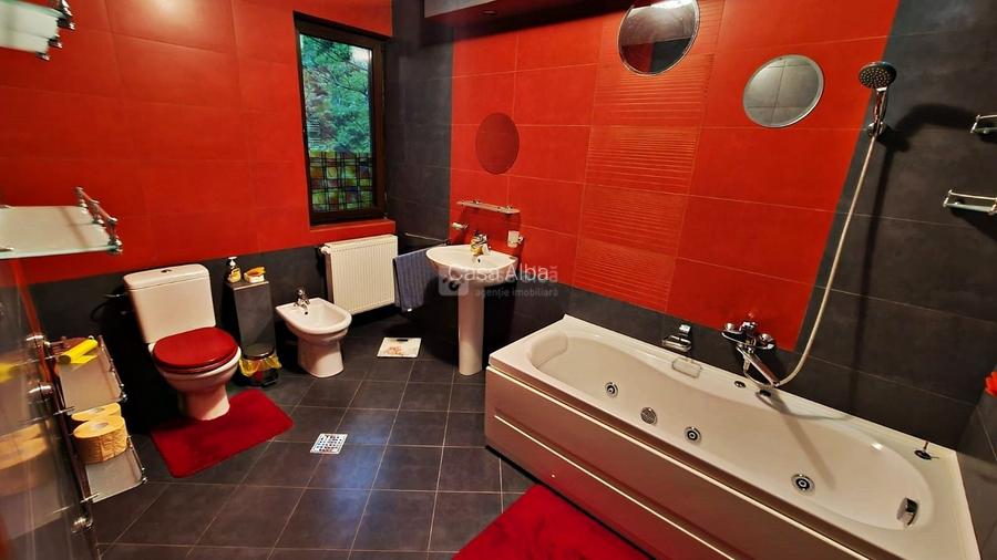 Barnova, casa D+P+E+M, locul perfect pentru inceputuri noi - 17