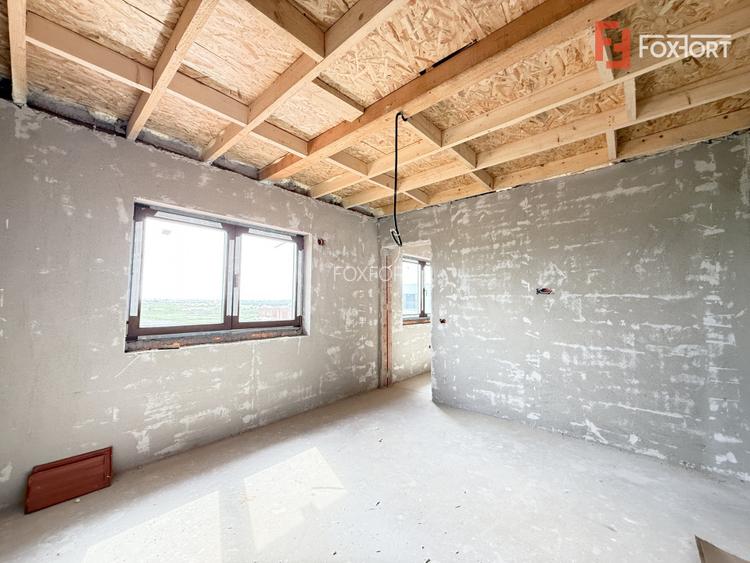 Casa cu 4 camere, interior la gri si exterior la rosu in Sacalaz - 18