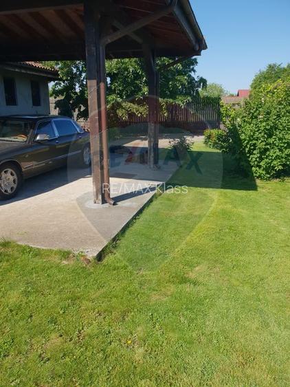 Vila Impunatoare multi-generationala cu Turnulet si Arhitectura Unica - 7