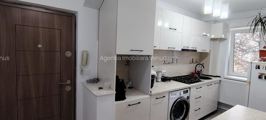 Apartament 2 camere complet renovat zona Scoala 7 - 5