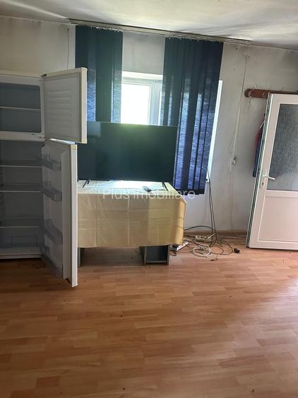 Casă cu teren de 5.700 mp, Pădureni,se accepta si schimb cu apt in Iasi - 24