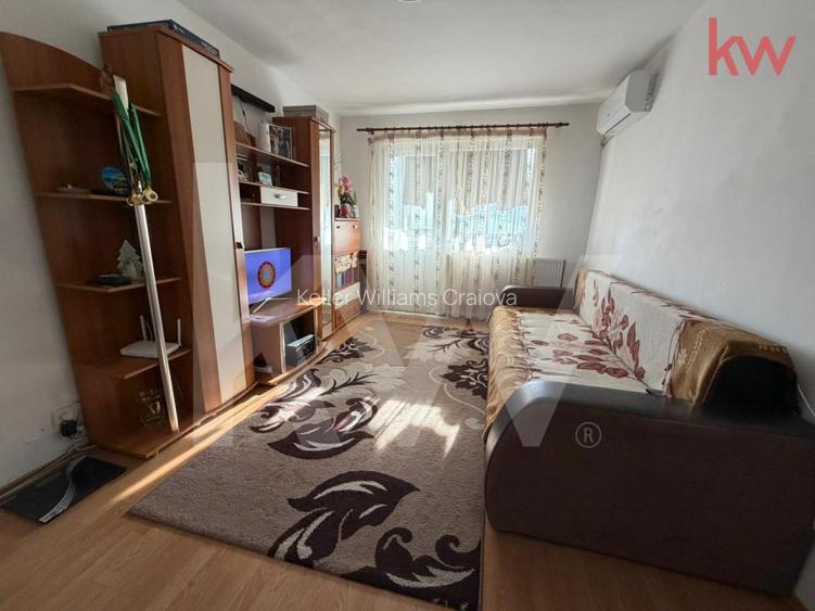 Apartament 3 Camere-Craiovita Noua-Zona Niela - 2