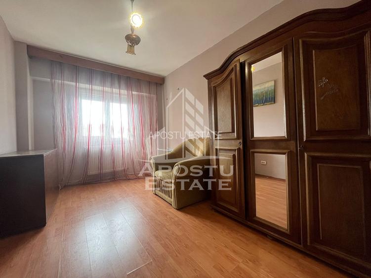 Apartament 4 camere, zona Alfa - 2
