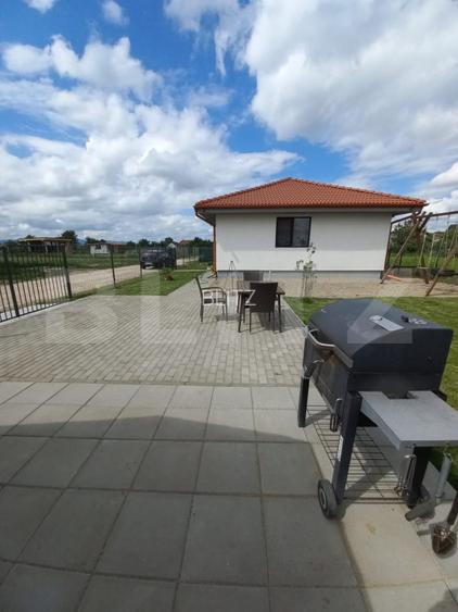 Casa noua in Stupini, zona excelenta, mobilata si utilata - 12