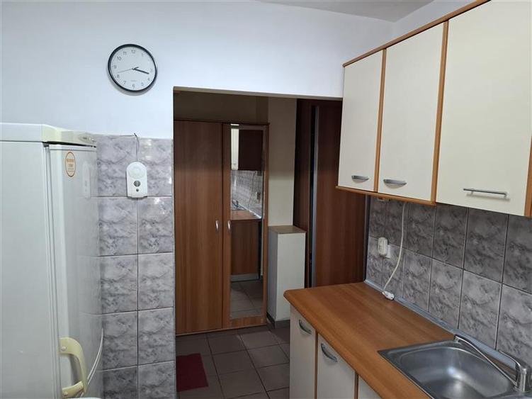 Apartament 2 camere, et 3, CT, mobilat si utilat, Gara