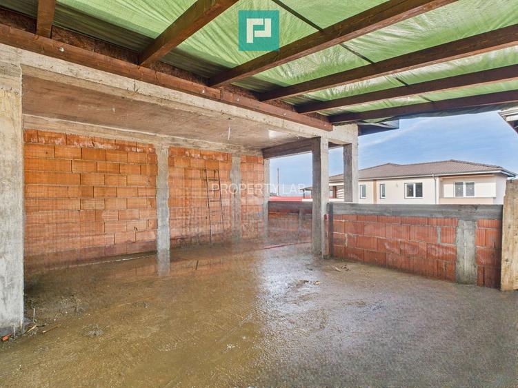 Penthouse cu terasă generoasă, în centrul Chișodei - 16