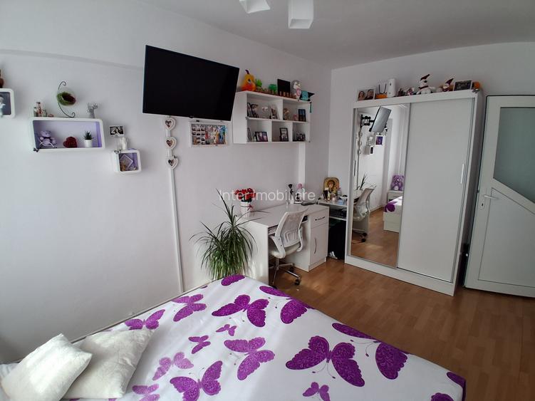 PACURARI ALPHA BANK 3 CAMERE DECOMANDAT 75 MP MOBILAT SI UTILAT COD 160317 - 7