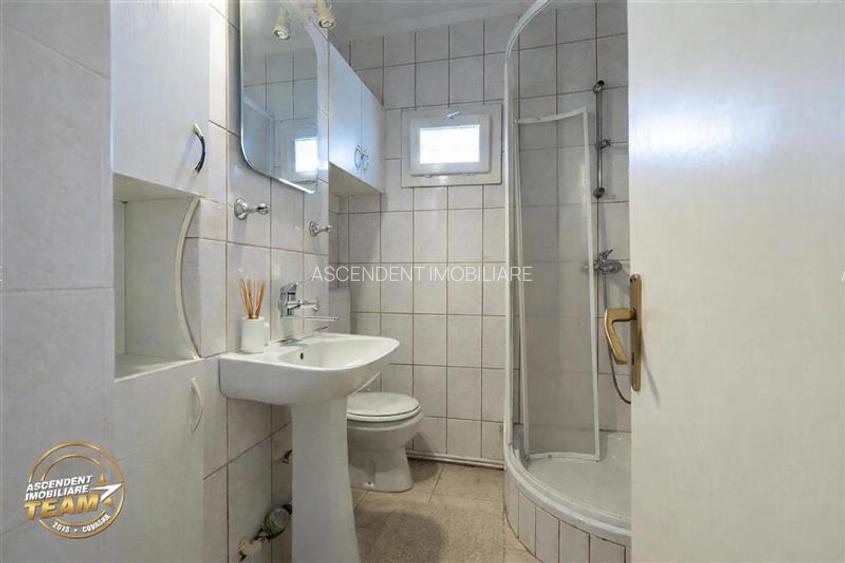 FILM:Apartament cu 4 camere,2 bai,2 balcoane,2 garaje,Targu Secuiesc,Covasna - 9